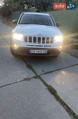 Внедорожник / Кроссовер Jeep Compass 2011 в Золотоноше