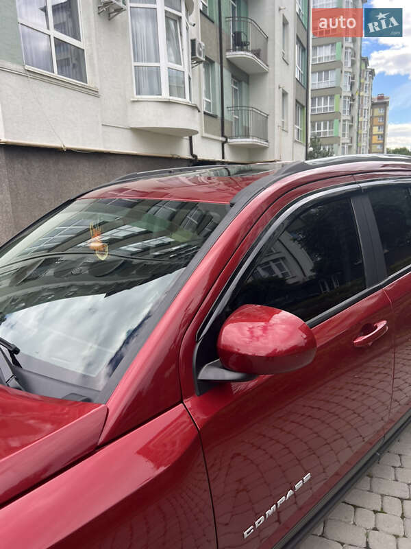 Внедорожник / Кроссовер Jeep Compass 2016 в Ивано-Франковске