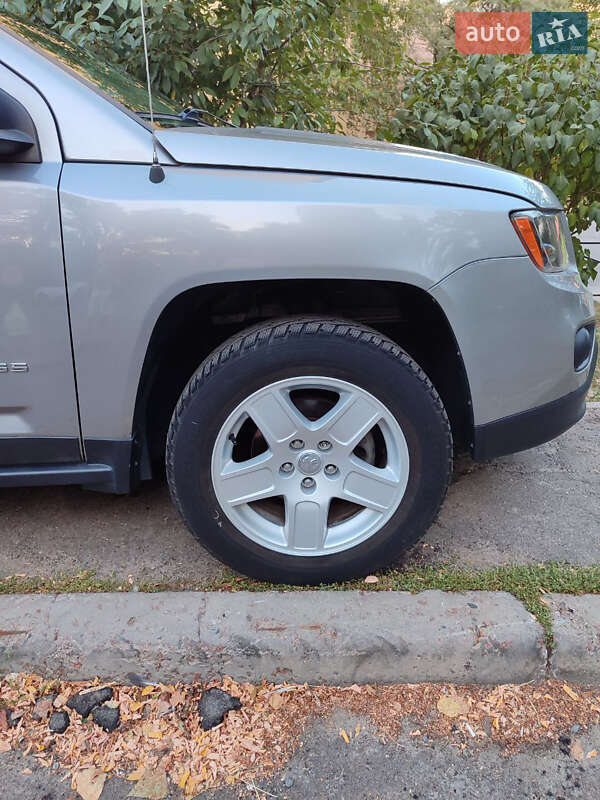 Позашляховик / Кросовер Jeep Compass 2016 в Києві фото 5 Позашляховик / Кросовер Jeep Compass 2016 в Києві