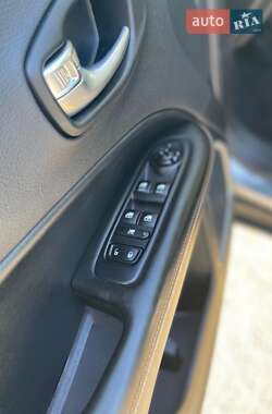 Внедорожник / Кроссовер Jeep Compass 2019 в 