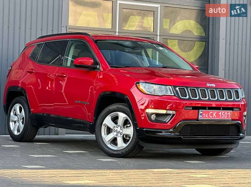 Позашляховик / Кросовер Jeep Compass 2018 в 