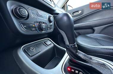 Позашляховик / Кросовер Jeep Compass 2018 в 