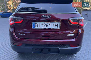 Позашляховик / Кросовер Jeep Compass 2020 в 