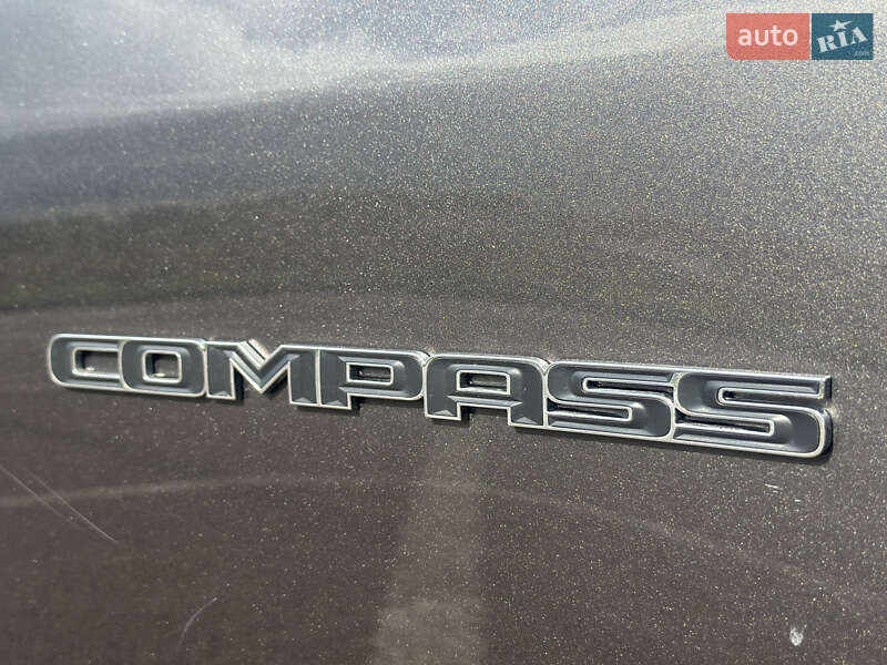 Позашляховик / Кросовер Jeep Compass 2017 в Рівному