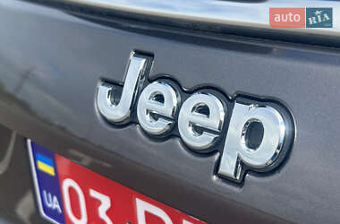 Внедорожник / Кроссовер Jeep Compass 2017 в 
