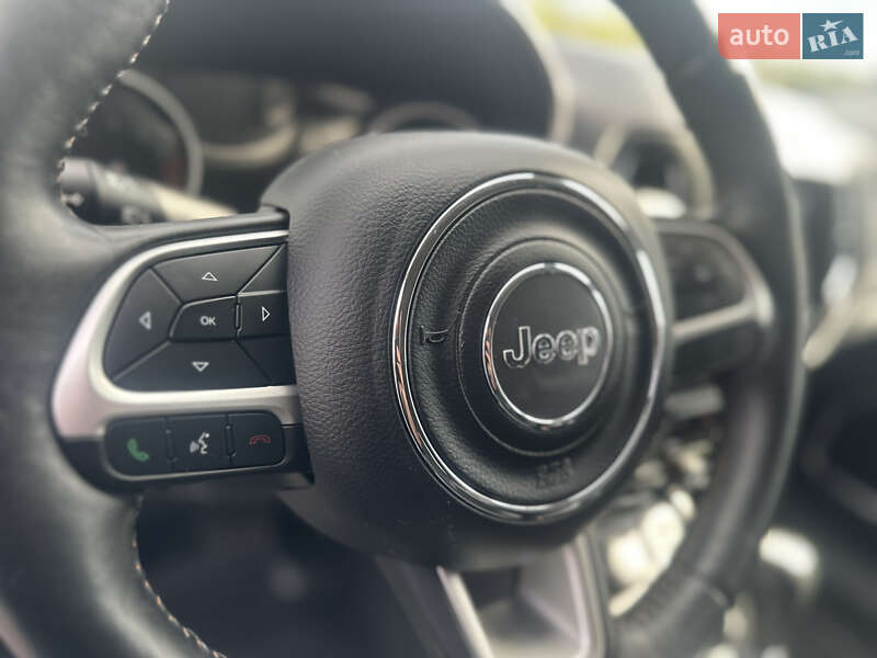 Позашляховик / Кросовер Jeep Compass 2017 в Рівному