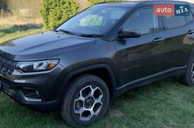 Внедорожник / Кроссовер Jeep Compass 2017 в 
