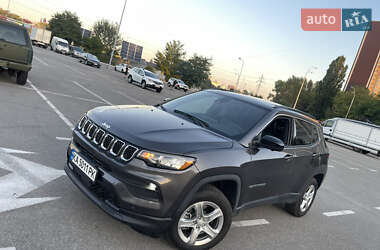Внедорожник / Кроссовер Jeep Compass 2023 в 