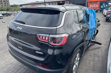 Внедорожник / Кроссовер Jeep Compass 2021 в 