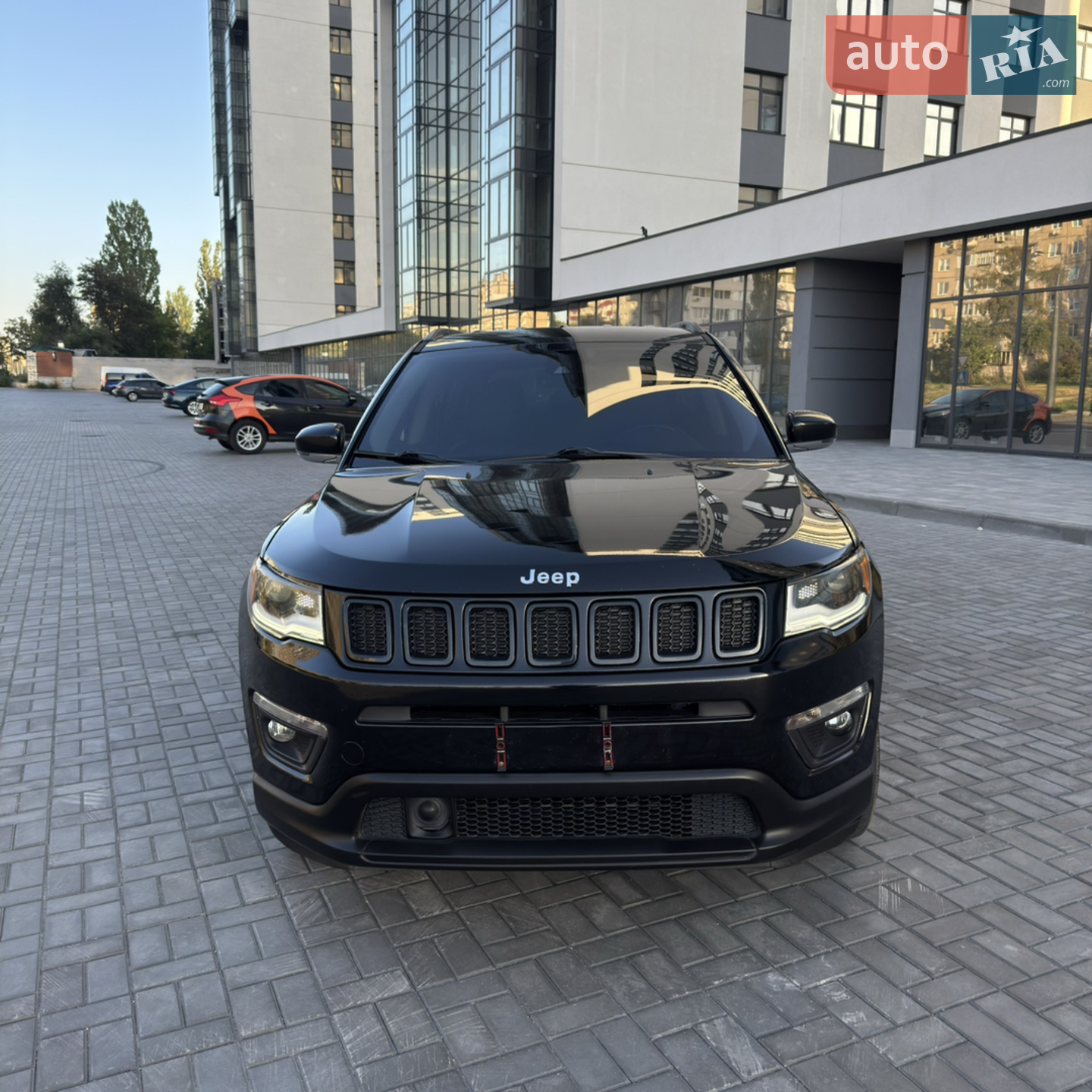 2018 Jeep Compass - мініатюра 2
