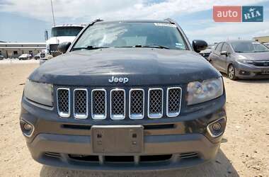 Внедорожник / Кроссовер Jeep Compass 2016 в 