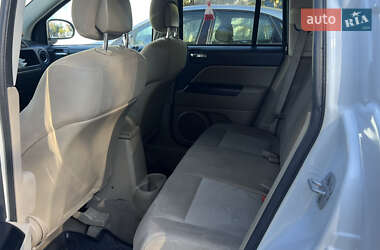 Позашляховик / Кросовер Jeep Compass 2011 в 