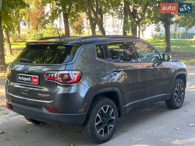 Внедорожник / Кроссовер Jeep Compass 2018 в Киеве фото 10 Внедорожник / Кроссовер Jeep Compass 2018 в Киеве