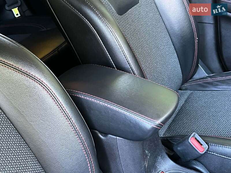 Внедорожник / Кроссовер Jeep Compass 2018 в Киеве фото 26 Внедорожник / Кроссовер Jeep Compass 2018 в Киеве