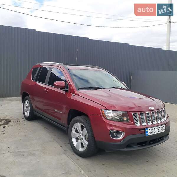 Внедорожник / Кроссовер Jeep Compass 2014 в Харькове