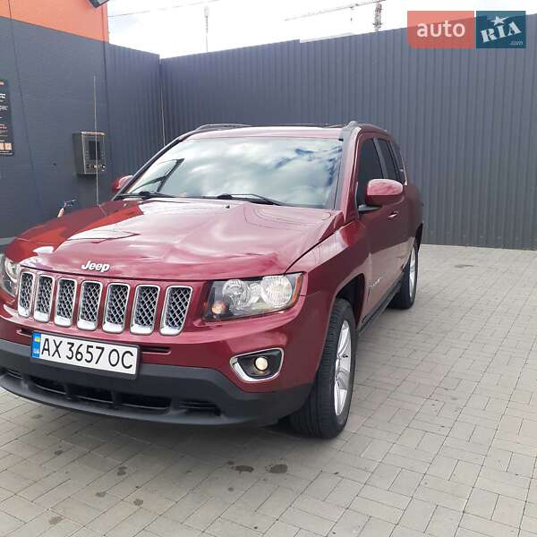 Внедорожник / Кроссовер Jeep Compass 2014 в Харькове