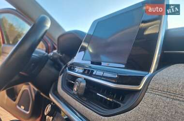 Внедорожник / Кроссовер Jeep Compass 2022 в 