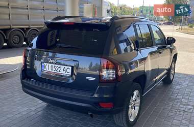 Внедорожник / Кроссовер Jeep Compass 2013 в 