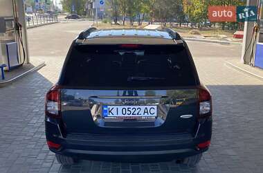 Внедорожник / Кроссовер Jeep Compass 2013 в 