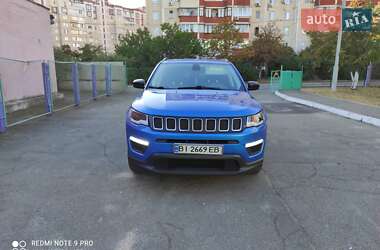 Внедорожник / Кроссовер Jeep Compass 2017 в Киеве