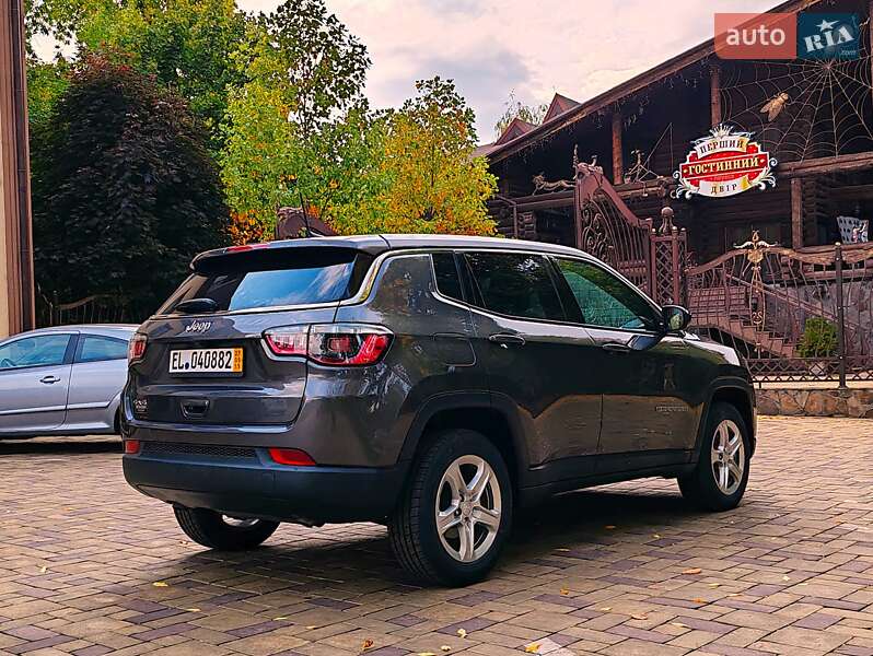 Внедорожник / Кроссовер Jeep Compass 2023 в Кременчуге