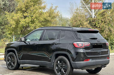 Внедорожник / Кроссовер Jeep Compass 2019 в 