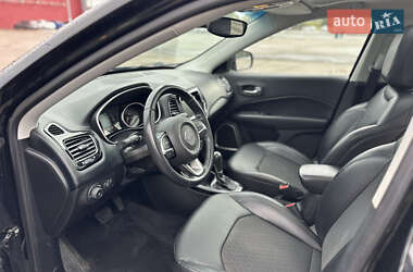 Внедорожник / Кроссовер Jeep Compass 2019 в 