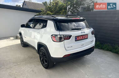 Внедорожник / Кроссовер Jeep Compass 2022 в 