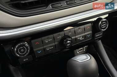 Внедорожник / Кроссовер Jeep Compass 2024 в 