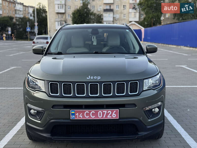 Внедорожник / Кроссовер Jeep Compass 2018 в Калуше