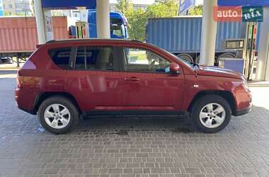 Внедорожник / Кроссовер Jeep Compass 2016 в 