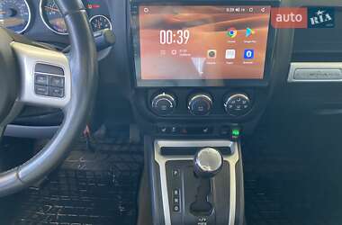 Внедорожник / Кроссовер Jeep Compass 2016 в 
