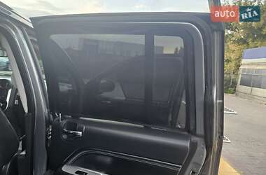 Внедорожник / Кроссовер Jeep Compass 2013 в 