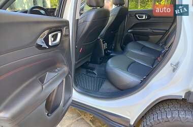 Внедорожник / Кроссовер Jeep Compass 2022 в 