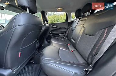 Внедорожник / Кроссовер Jeep Compass 2019 в 