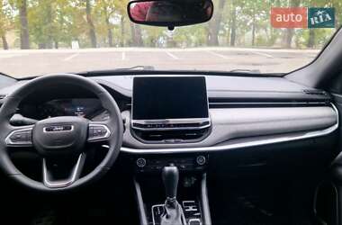 Внедорожник / Кроссовер Jeep Compass 2023 в 