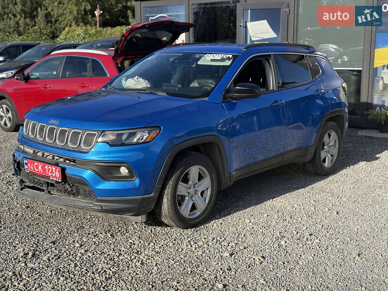 Внедорожник / Кроссовер Jeep Compass 2022 в 