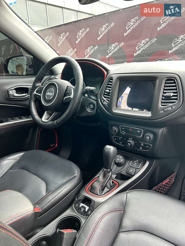 Внедорожник / Кроссовер Jeep Compass 2018 в Сумах