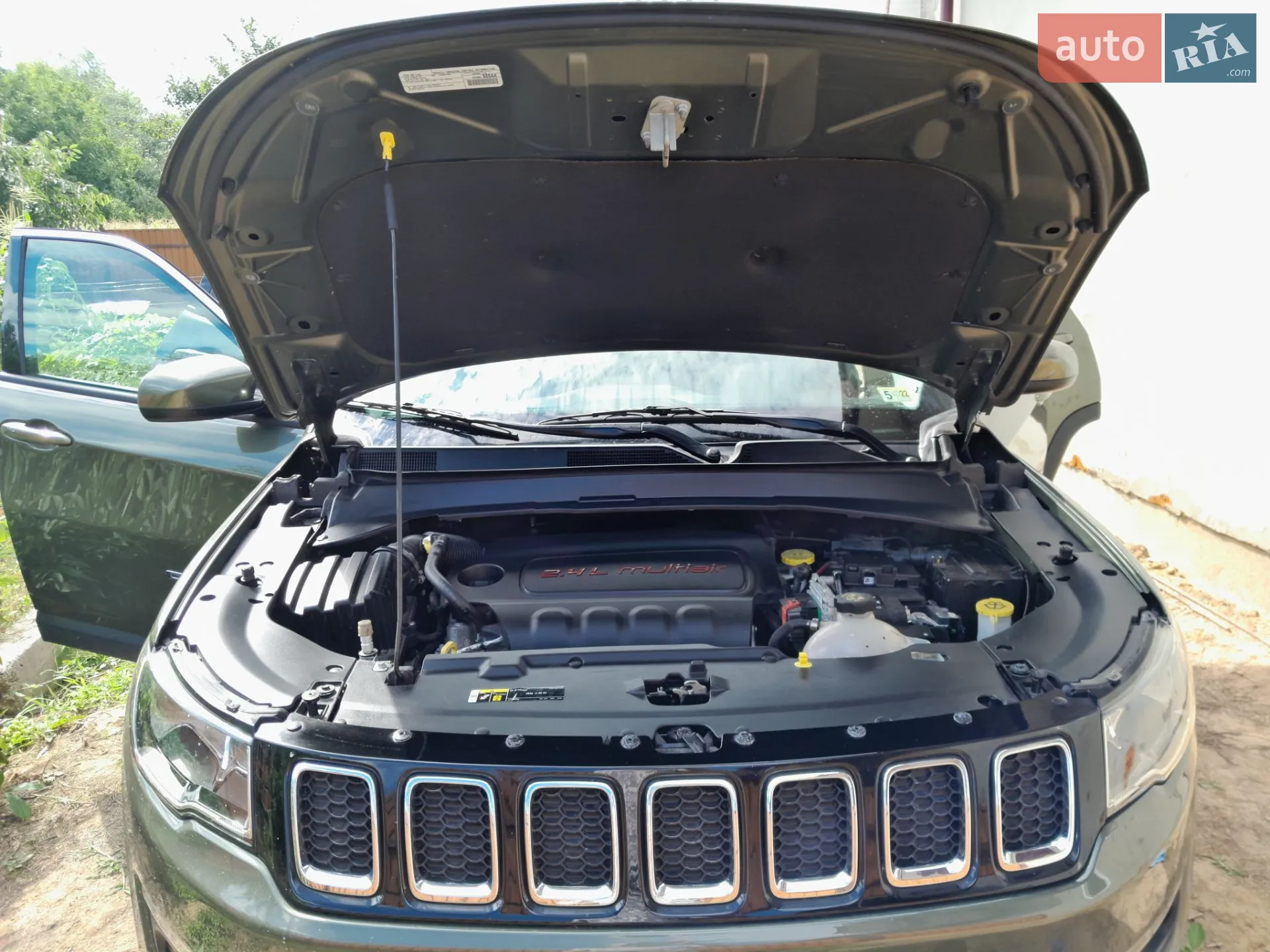 2017 Jeep Compass - мініатюра 2