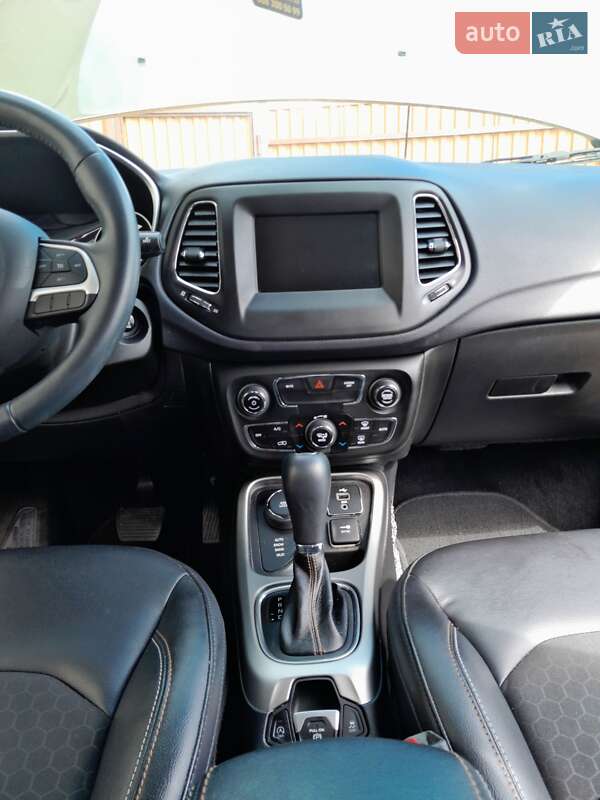 Внедорожник / Кроссовер Jeep Compass 2017 в Черновцах фото 10 Внедорожник / Кроссовер Jeep Compass 2017 в Черновцах
