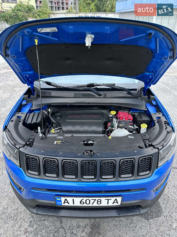 Внедорожник / Кроссовер Jeep Compass 2020 в Киеве