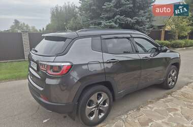 Внедорожник / Кроссовер Jeep Compass 2018 в 