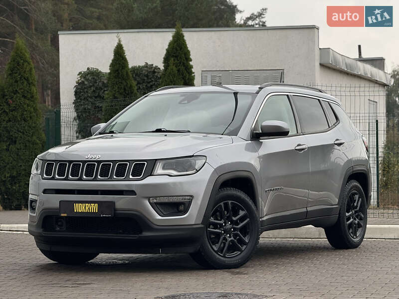 Внедорожник / Кроссовер Jeep Compass 2020 в Киеве