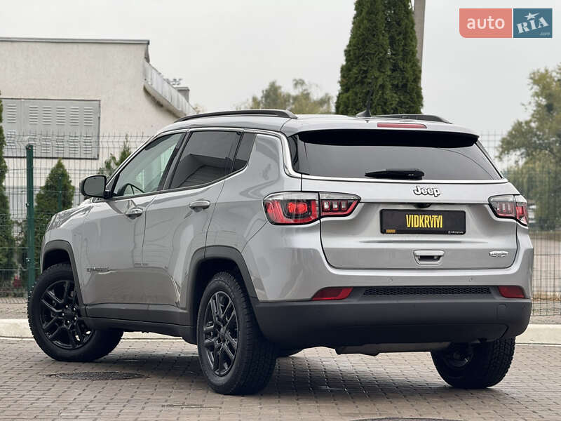 Внедорожник / Кроссовер Jeep Compass 2020 в Киеве