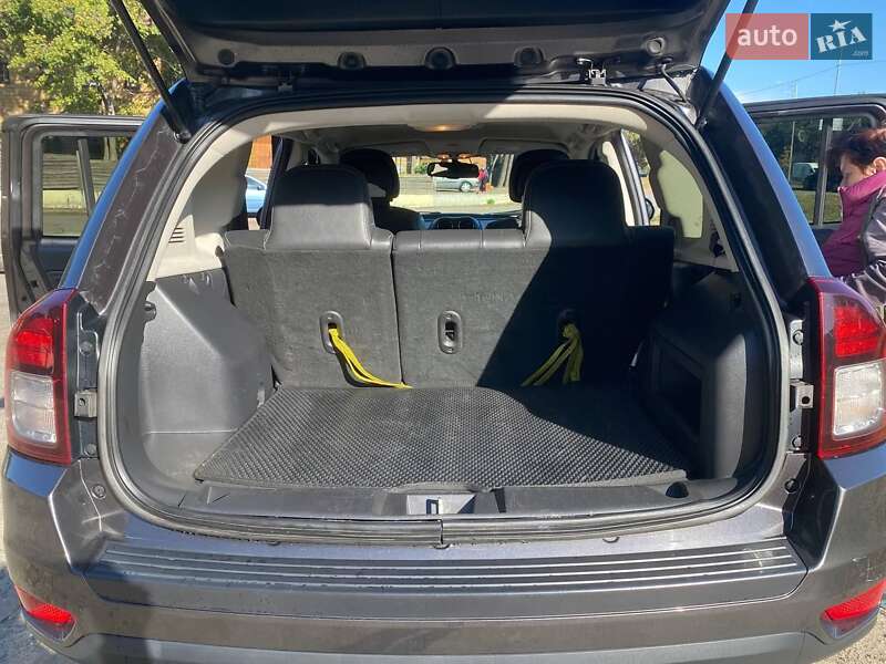 Внедорожник / Кроссовер Jeep Compass 2014 в Киеве фото 16 Внедорожник / Кроссовер Jeep Compass 2014 в Киеве