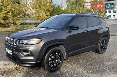 Внедорожник / Кроссовер Jeep Compass 2022 в Киеве