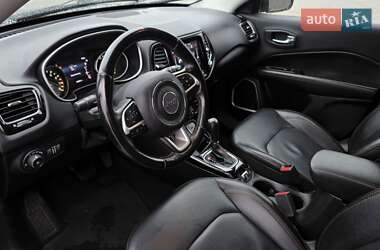Внедорожник / Кроссовер Jeep Compass 2019 в 