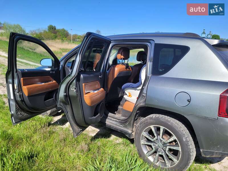 Внедорожник / Кроссовер Jeep Compass 2013 в Борисполе