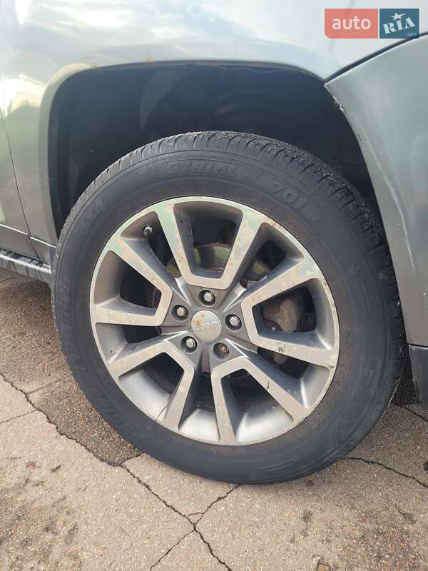 Внедорожник / Кроссовер Jeep Compass 2013 в Борисполе