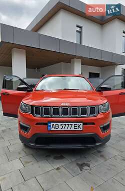 Внедорожник / Кроссовер Jeep Compass 2017 в Виннице